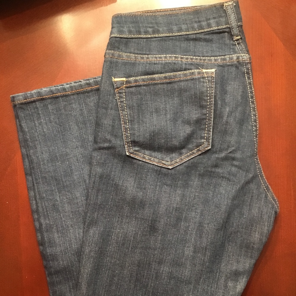 OLD NAVY DIVA JEANS SIZE 10